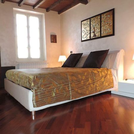 Feeling At Home - Varese Apartment Esterno foto