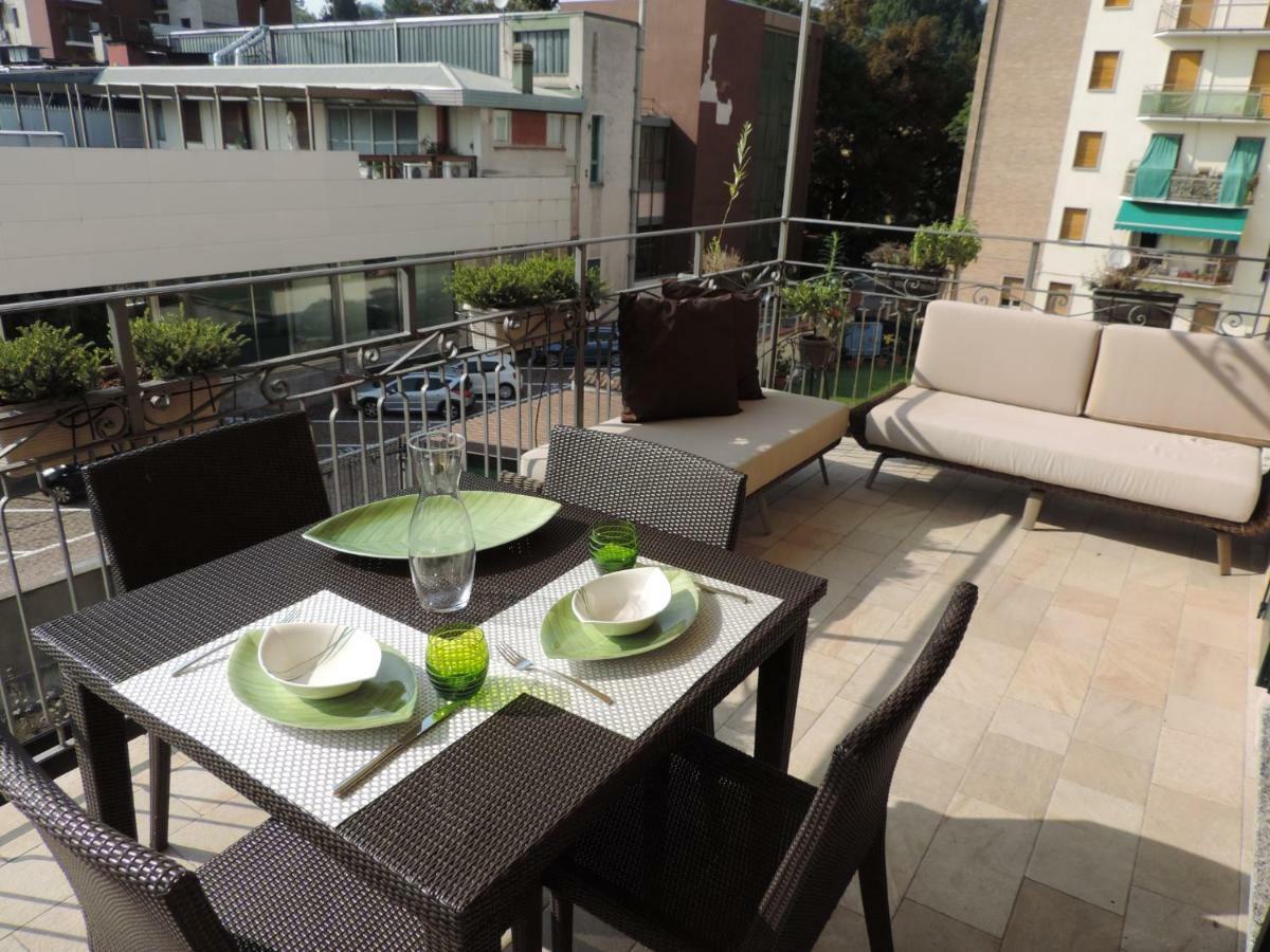 Feeling At Home - Varese Apartment Esterno foto