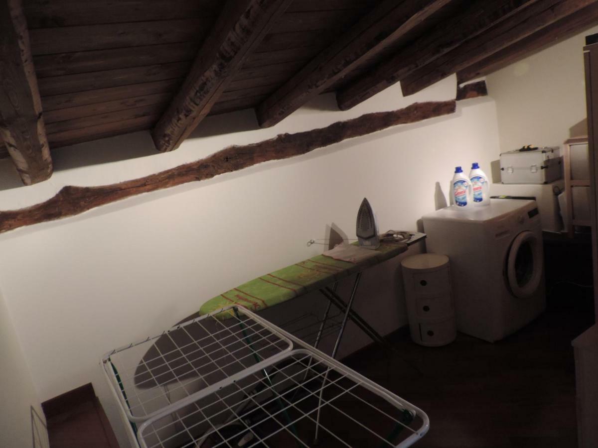 Feeling At Home - Varese Apartment Esterno foto